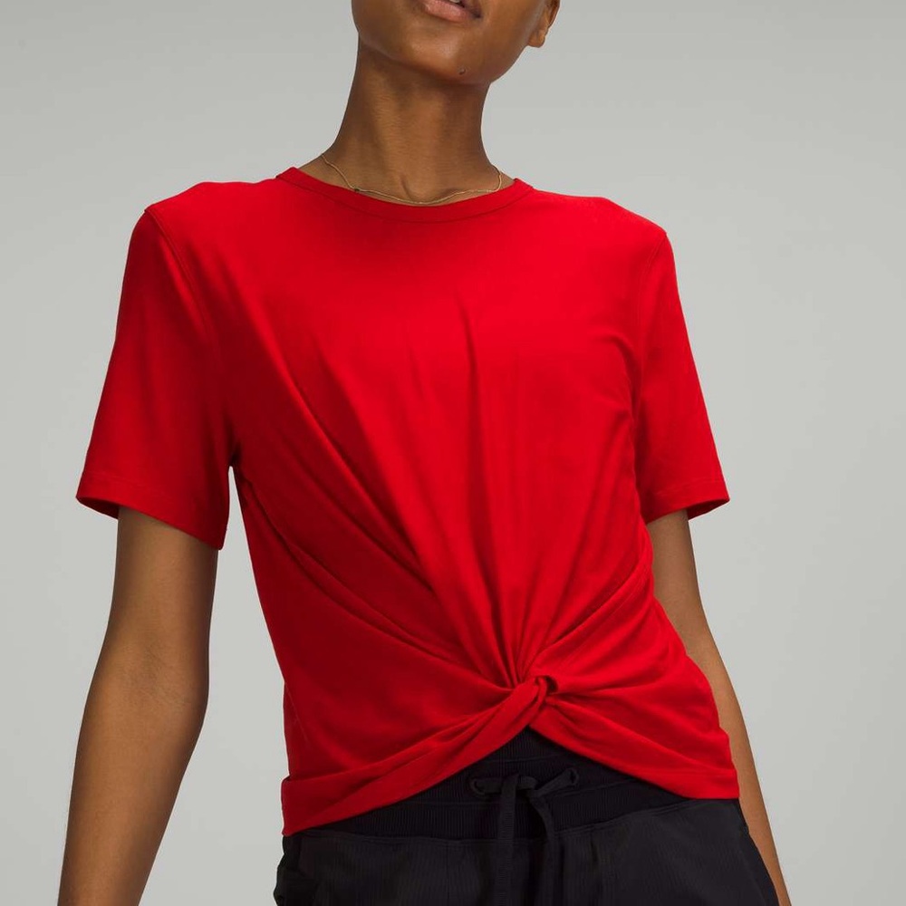 Lululemon Twist Waist Crescent Tee, dark red, size 10